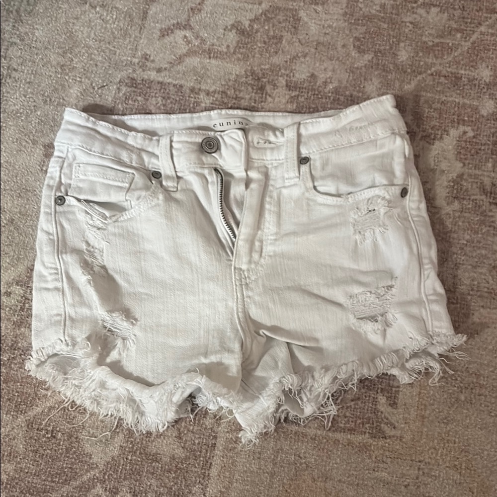 Lulu's White Frayed/Distressed Denim Jean Shorts